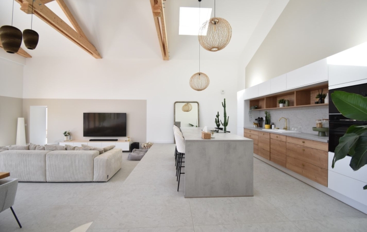Maison CHOLET (49300)  180 m2 634 400 € 