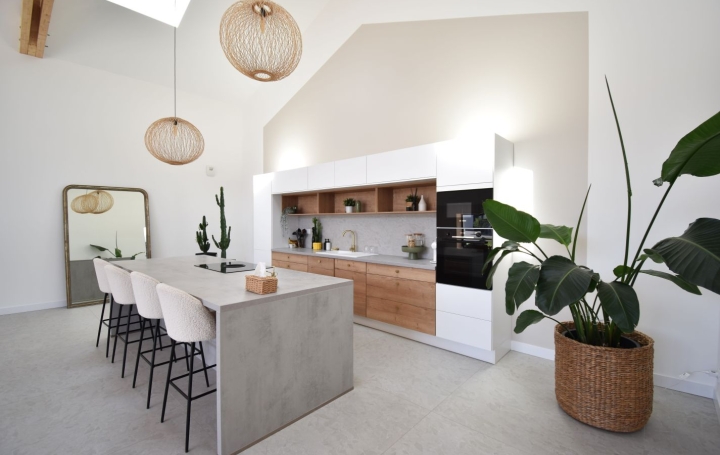 Maison CHOLET (49300)  180 m2 634 400 € 