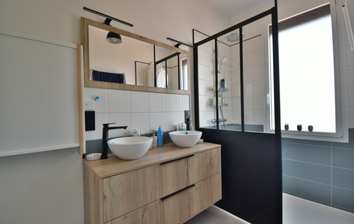 Maison CHOLET (49300)  116 m2 252 000 € 