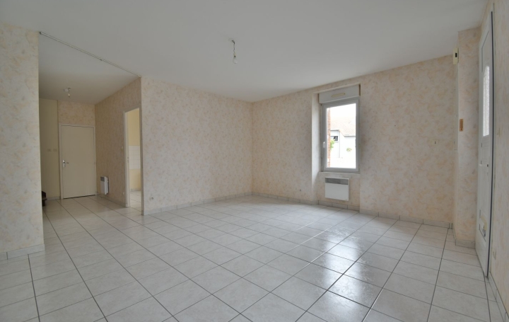 Maison YZERNAY (49360)  80 m2 101 175 € 