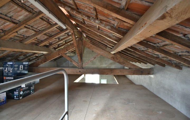 Garage CHOLET (49300)  52 m2 116 600 € 