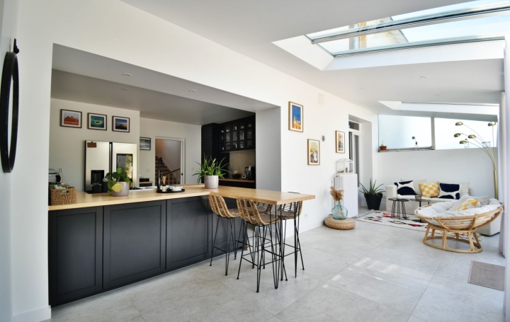 Maison CHOLET (49300)  166 m2 379 600 € 