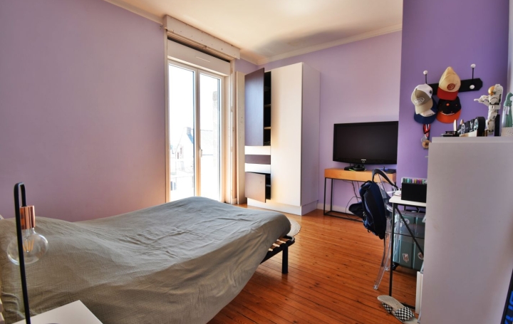 Maison CHOLET (49300)  166 m2 379 600 € 