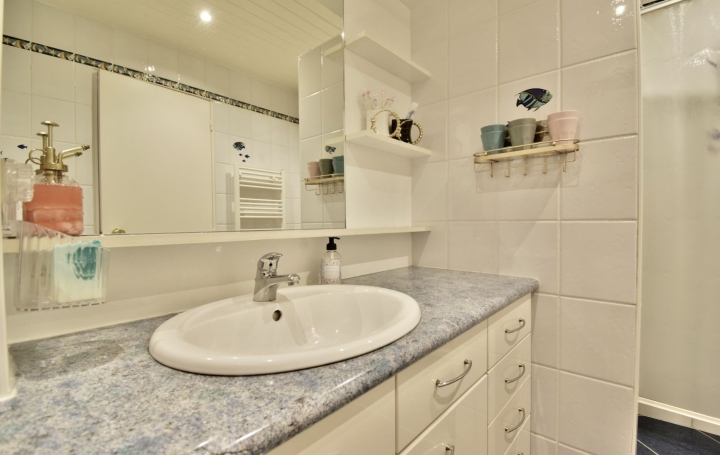 4 Pièces CHOLET (49300)  109 m2 168 000 € 
