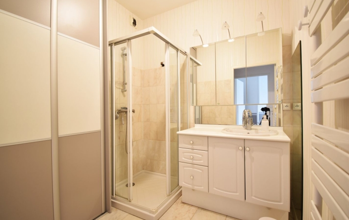 3 Pièces CHOLET (49300)  78 m2 219 900 € 