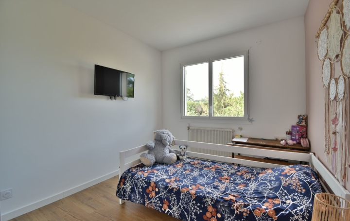 Maison CHOLET (49300)  165 m2 379 600 € 
