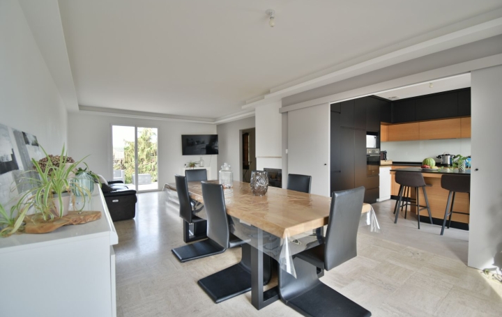 Maison CHOLET (49300)  165 m2 379 600 € 