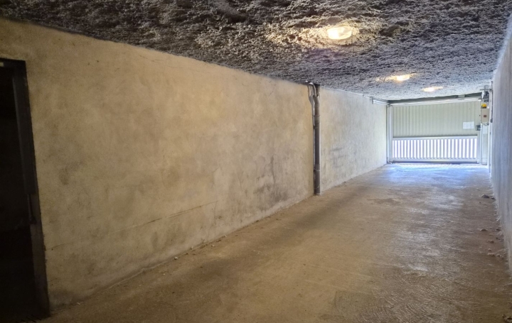 Garage CHOLET (49300)  15 m2 18 900 € 