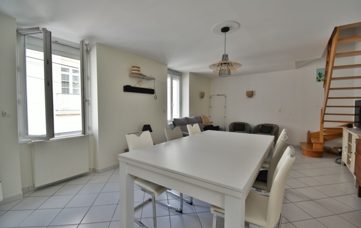 5 Pièces CHOLET (49300)  90 m2 179 900 € 