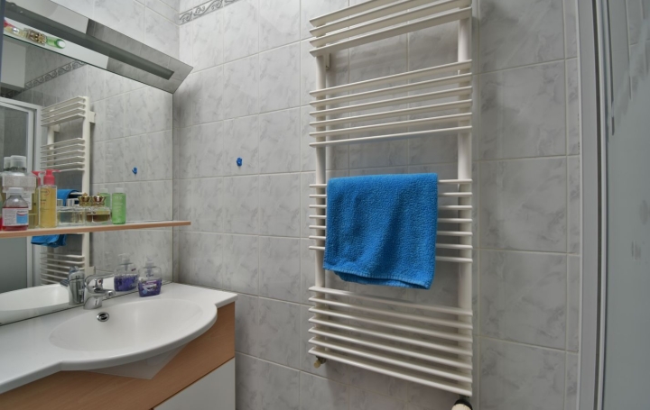5 Pièces CHOLET (49300)  90 m2 179 900 € 