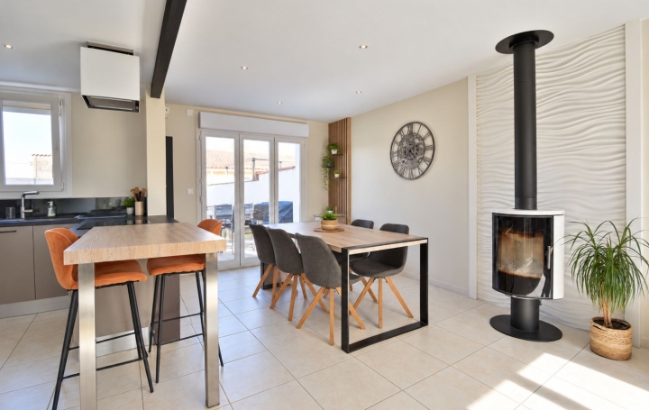Maison VILLEDIEU-LA-BLOUERE (49450)  92 m2 194 250 € 