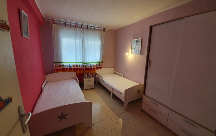 4 Pièces BEZIERS (34500)  74 m2 76 000 € 