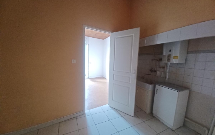 Immeuble BEZIERS (34500)  180 m2 210 000 € 