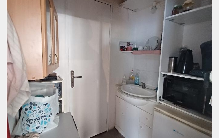 Local commercial BEZIERS (34500)  42 m2 54 900 € 