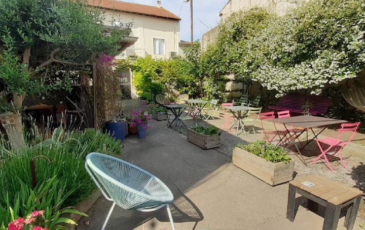 Maison SERVIAN (34290)  220 m2 389 000 € 