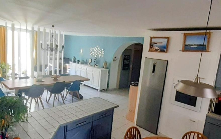 Maison SERVIAN (34290)  220 m2 389 000 € 