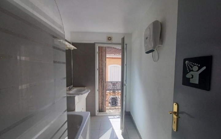 Immeuble BEZIERS (34500)  150 m2 285 000 € 