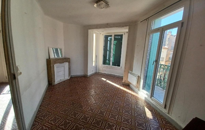 Immeuble BEZIERS (34500)  193 m2 237 000 € 