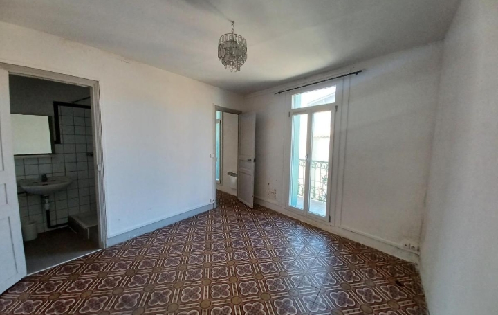 Immeuble BEZIERS (34500)  193 m2 237 000 € 