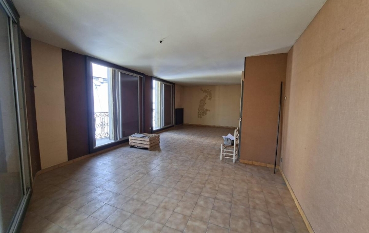 Immeuble BEZIERS (34500)  220 m2 172 000 € 