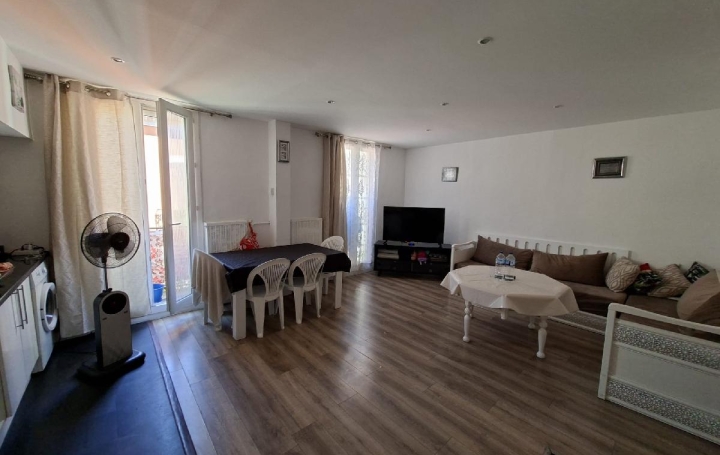 Immeuble BEZIERS (34500)  212 m2 243 900 € 