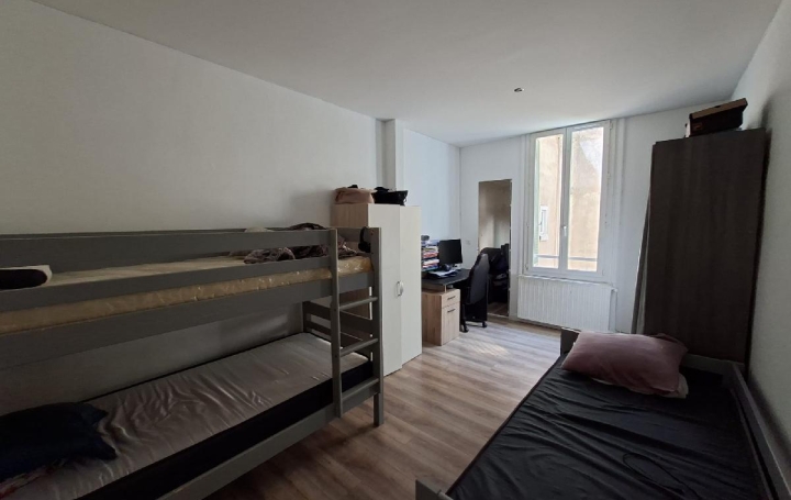Immeuble BEZIERS (34500)  212 m2 243 900 € 