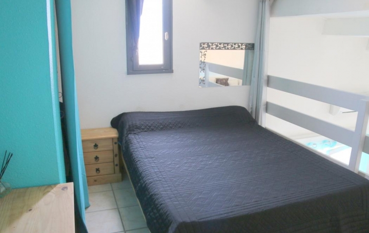 Studio LE CAP-D'AGDE (34300)  25 m2 273 € 