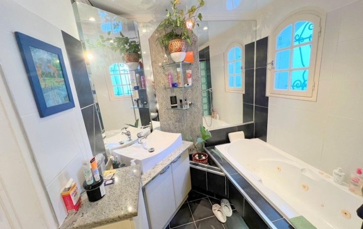 Maison LE CAP-D'AGDE (34300)  182 m2 786 000 € 