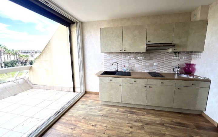 Studio LE CAP-D'AGDE (34300)  27 m2 240 000 € 
