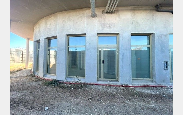 Local commercial LE CAP-D'AGDE (34300)  78 m2 26 000 € 