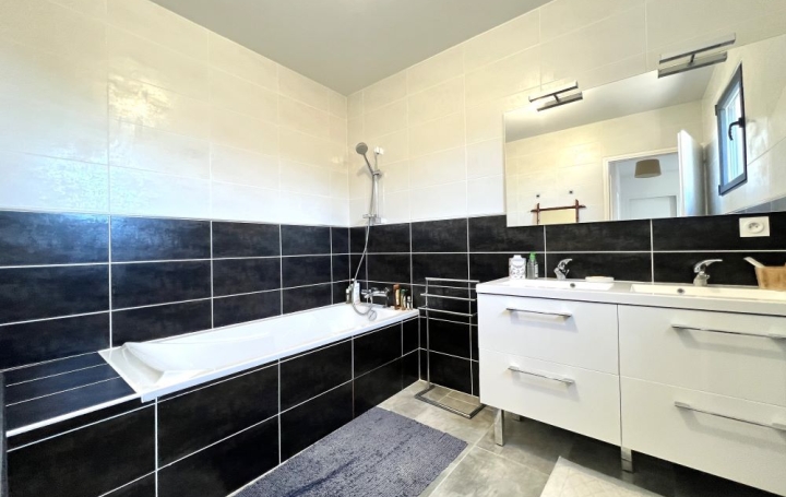 Maison LE CAP-D'AGDE (34300)  143 m2 720 000 € 