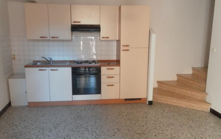 Réseau Immo-diffusion : Appartement P3  CHATEAUNEUF-DU-PAPE  71 m2 510 € 