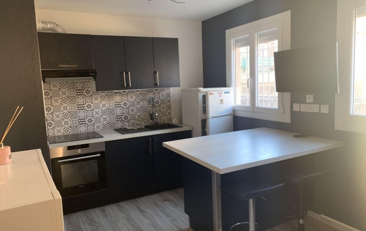 Appartement SORGUES (84700) 32 m<sup>2</sup> 450 € 