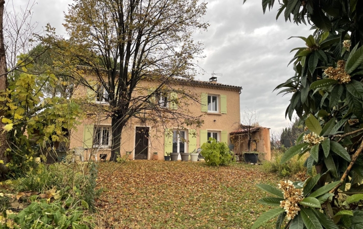 Maison SORGUES (84700)  98 m2 1 004 € 