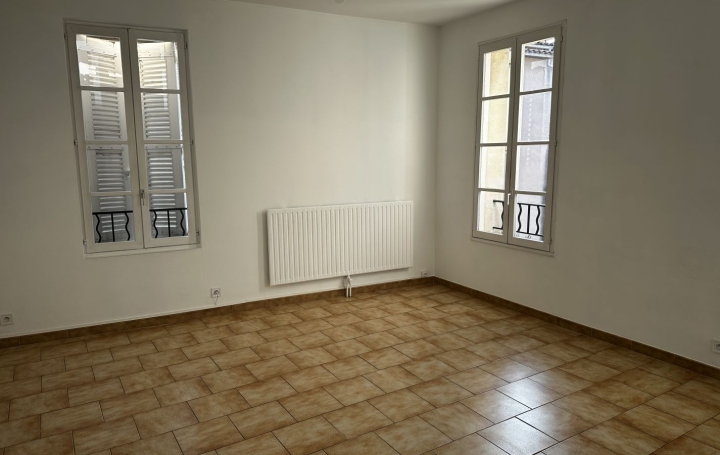 2 Pièces AVIGNON (84000)  55 m2 680 € 