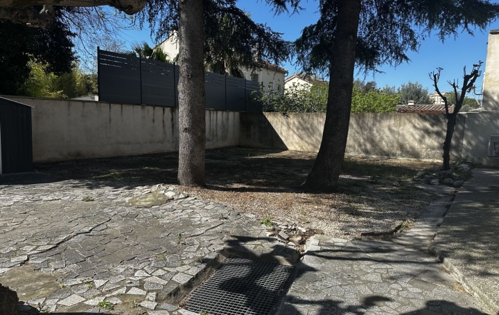 3 Pièces LE PONTET (84130)  69 m2 780 € 