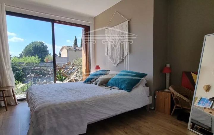 Maison LE PONTET (84130)  130 m2 299 000 € 