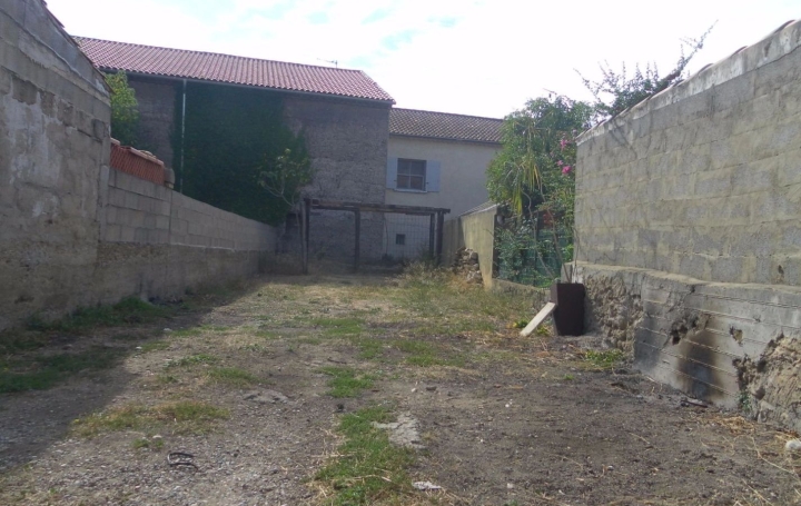 Maison SORGUES (84700)  140 m2 98 500 € 