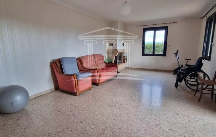 Maison MONTEUX (84170)  110 m2 368 000 € 