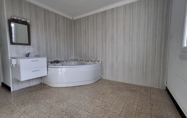 Maison SORGUES (84700)  90 m2 189 000 € 