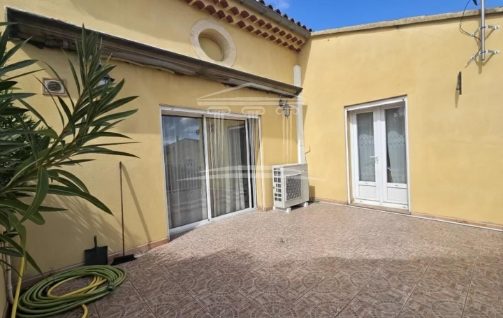Maison JONQUIERES (84150)  164 m2 285 000 € 