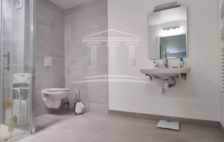 Maison SORGUES (84700)  210 m2 418 000 € 