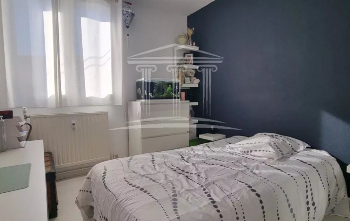 3 Pièces SORGUES (84700)  61 m2 90 000 € 