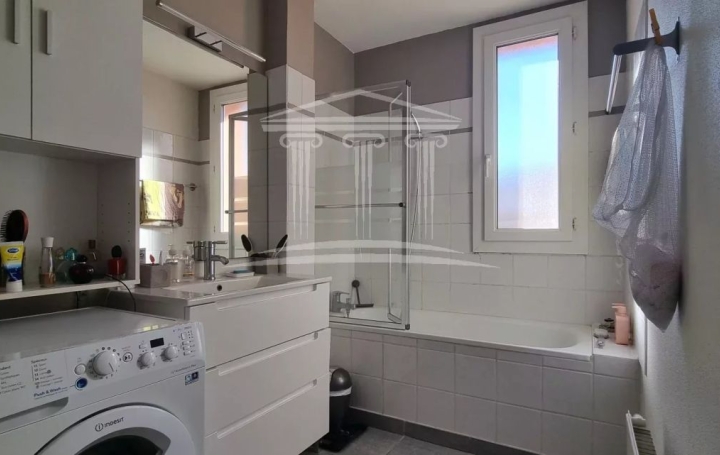 3 Pièces SORGUES (84700)  61 m2 90 000 € 