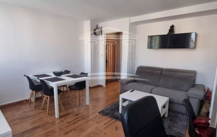 3 Pièces SORGUES (84700)  61 m2 90 000 € 