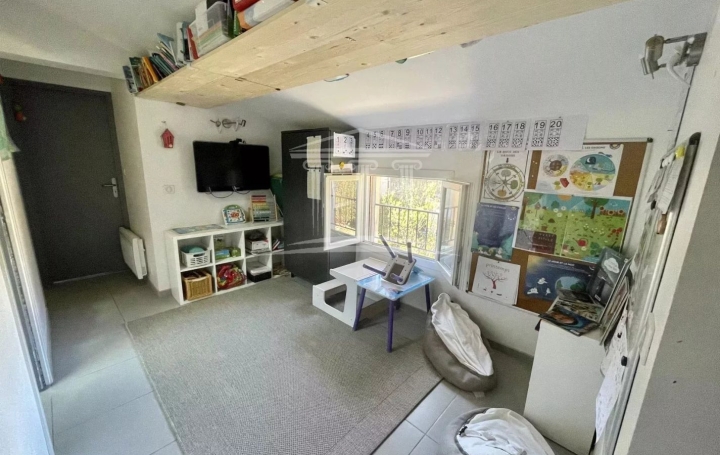 Maison SORGUES (84700)   184 000 € 