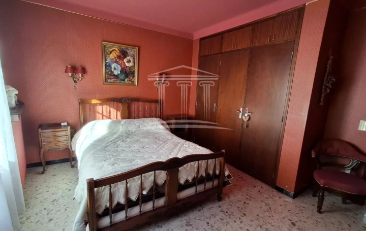 Maison SORGUES (84700)  90 m2 159 000 € 