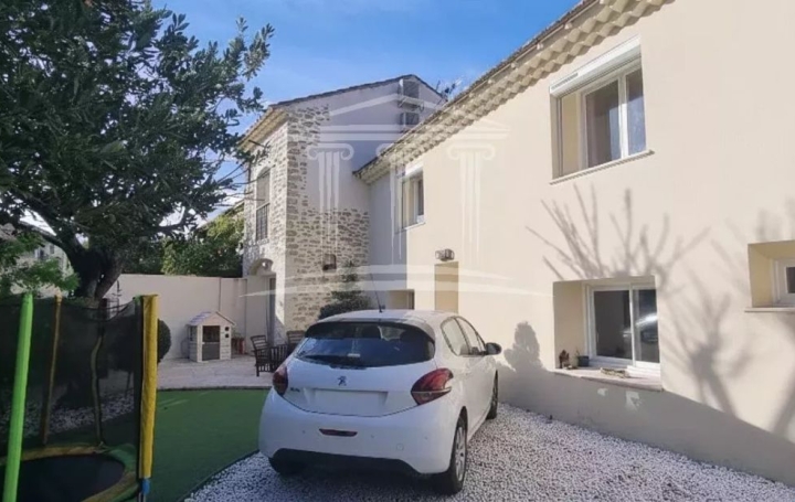 Maison SORGUES (84700)  104 m2 250 000 € 