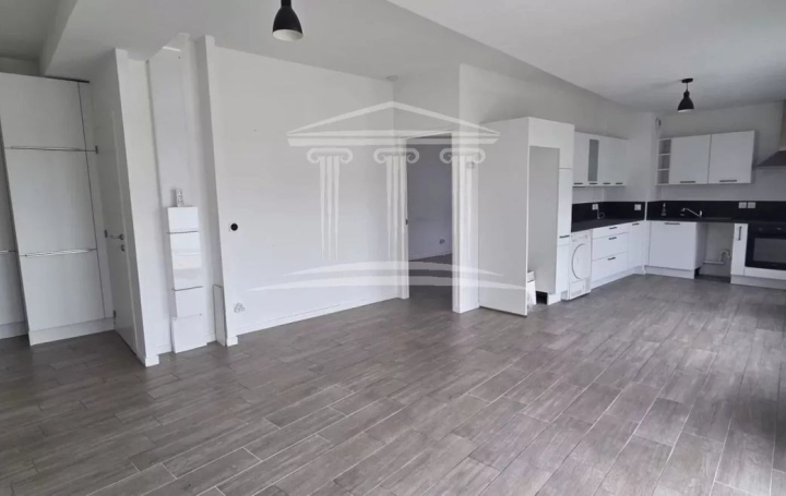 2 Pièces MONTEUX (84170)   179 000 € 