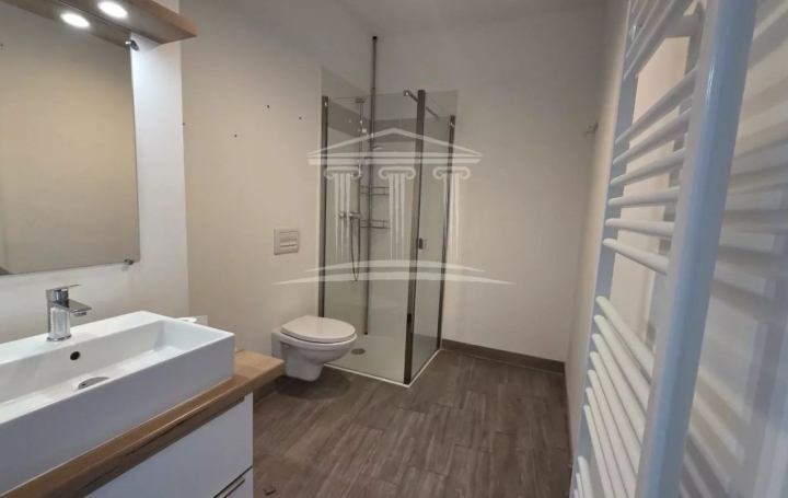 2 Pièces MONTEUX (84170)   179 000 € 